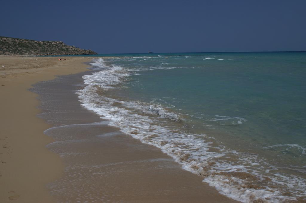 Hera Kyrenia Bb Kazaphani Dış mekan fotoğraf